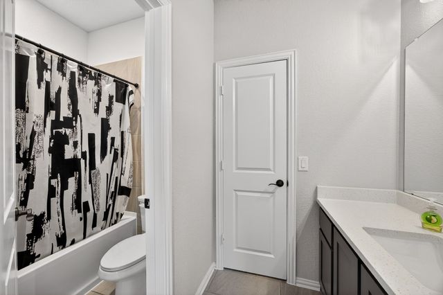 1244 Joseph Earl Drive, Desoto, TX 75115