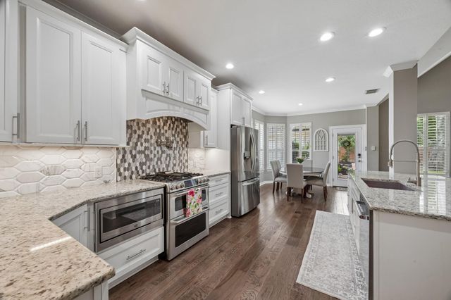 3108 Bay Ridge Court, Friendswood, TX 77546