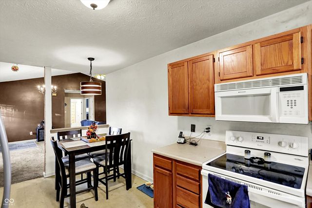 3439 Lauren Drive, Indianapolis, IN 46235