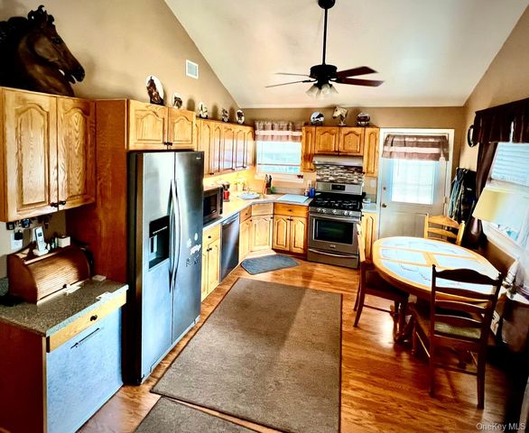 89 Rugby Drive, Shirley, NY 11967