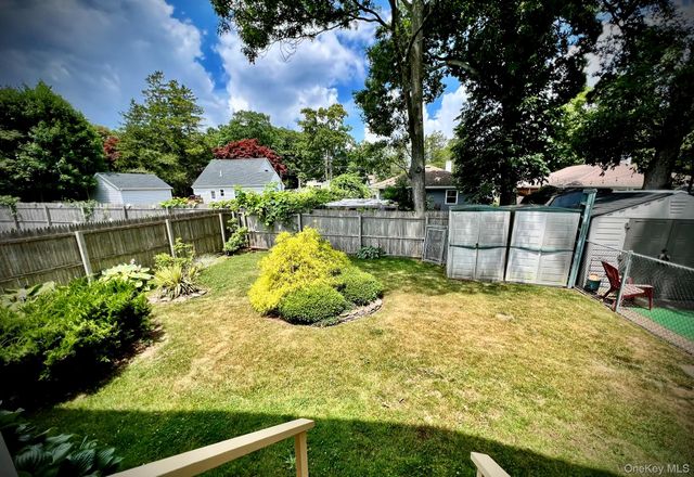89 Rugby Drive, Shirley, NY 11967