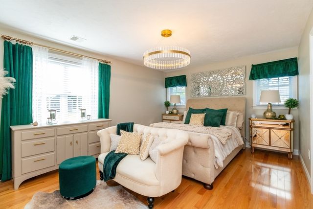 44 Brookside Dr 44, Hanson, MA 02341