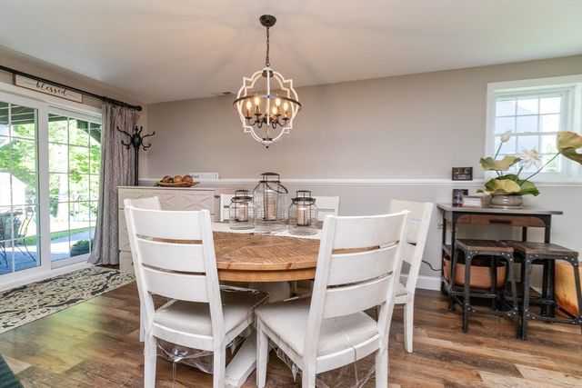 44 Brookside Dr 44, Hanson, MA 02341