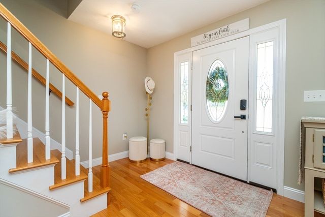 44 Brookside Dr 44, Hanson, MA 02341