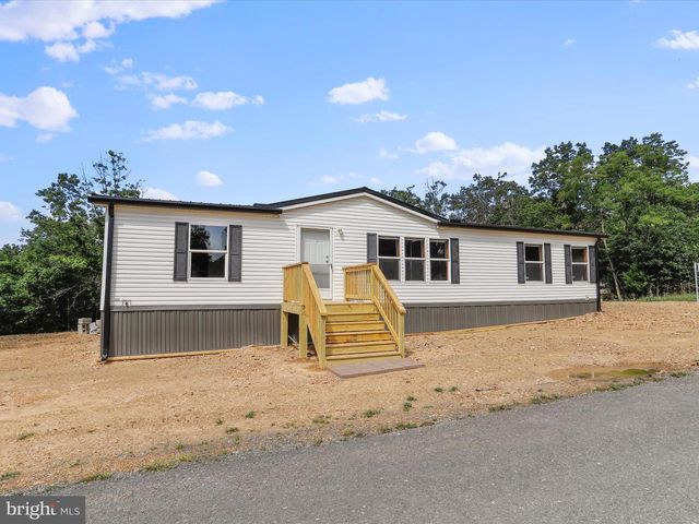226 EMILY CT, Shanks, WV 26761