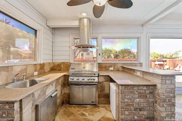 1515 Wild Fire, San Antonio, TX 78251