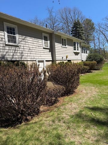 142 Burlington Ave, Wilmington, MA 01887