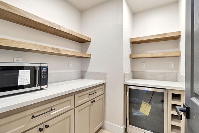 17133 Camden, Madera, CA 93638