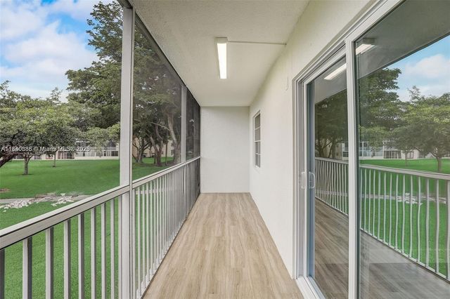 200 SW 132nd Way 210L, Pembroke Pines, FL 33027