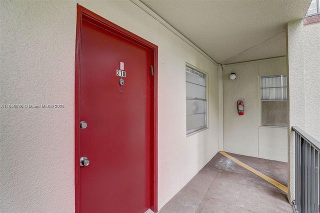200 SW 132nd Way 210L, Pembroke Pines, FL 33027