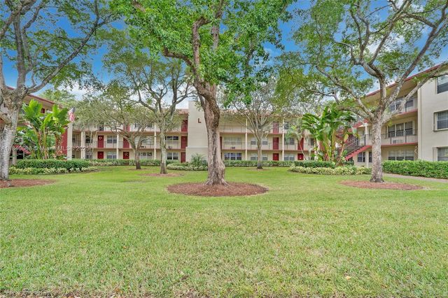 200 SW 132nd Way 210L, Pembroke Pines, FL 33027
