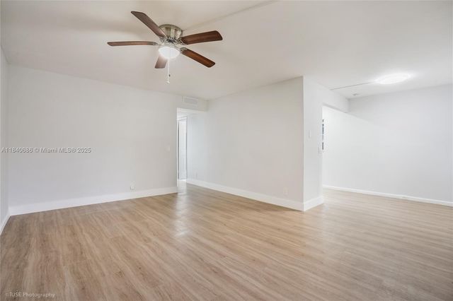 200 SW 132nd Way 210L, Pembroke Pines, FL 33027