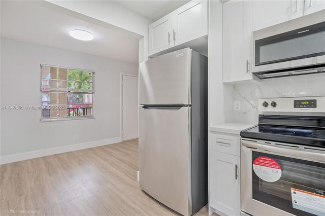 200 SW 132nd Way 210L, Pembroke Pines, FL 33027
