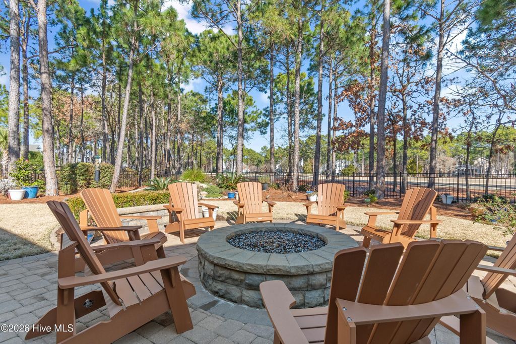 Image 25 of property listing at 4165 Wyndmere Drive, Southport, NC 28461