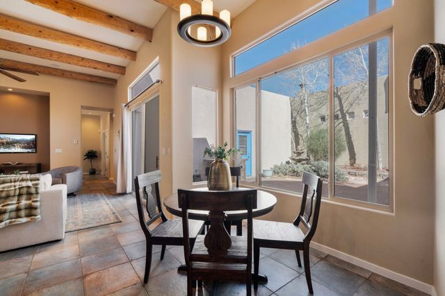 11 Sobradora Drive, Santa Fe, NM 87508