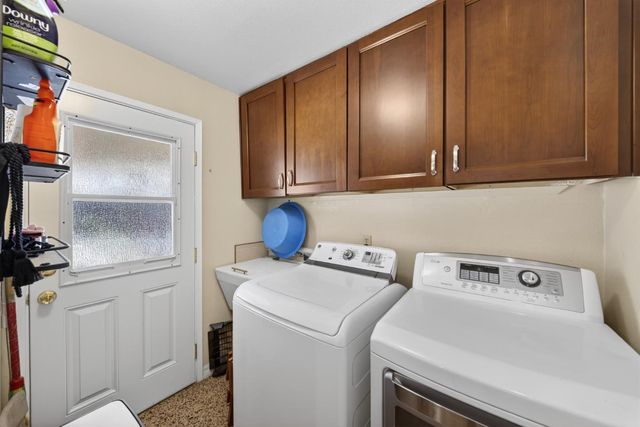 5644 N Hazel Avenue, Fresno, CA 93711