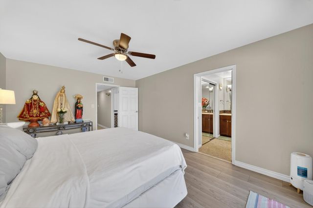 5644 N Hazel Avenue, Fresno, CA 93711