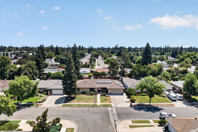 5644 N Hazel Avenue, Fresno, CA 93711