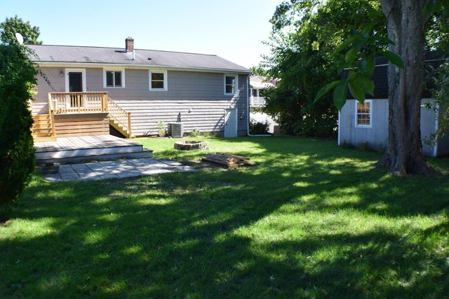 109 Homer Dr, Somerset, MA 02726