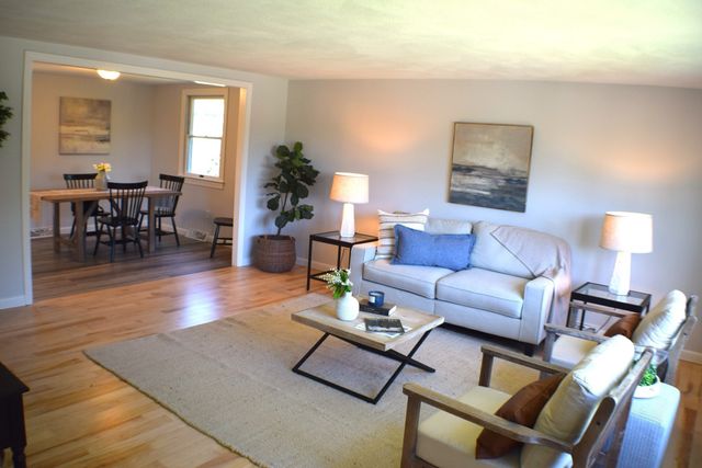 109 Homer Dr, Somerset, MA 02726
