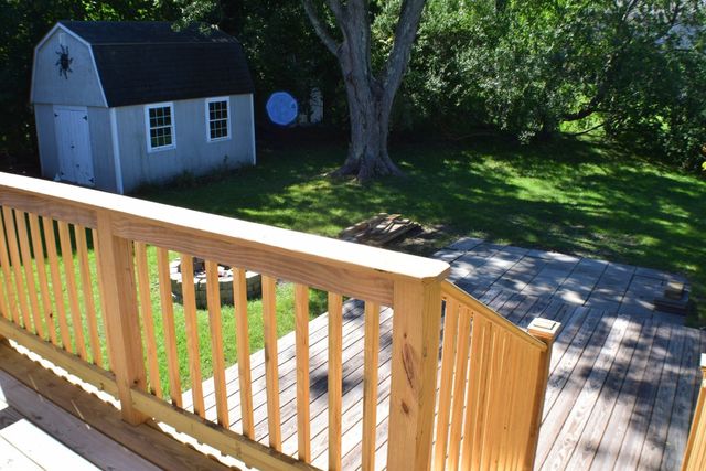 109 Homer Dr, Somerset, MA 02726