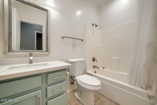 7250 E KNOLL Street, Mesa, AZ 85207