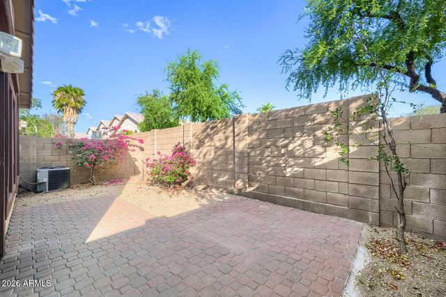 7250 E KNOLL Street, Mesa, AZ 85207