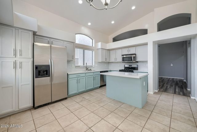 7250 E KNOLL Street, Mesa, AZ 85207