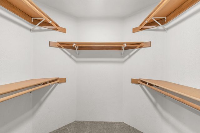 850 Forest Glen Drive, Central Point, OR 97502