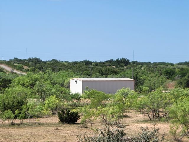 401 CR 104, Santa Anna, TX 76878