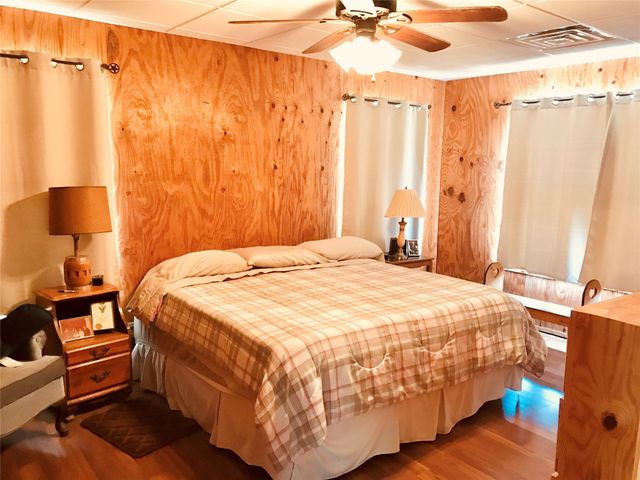 401 CR 104, Santa Anna, TX 76878