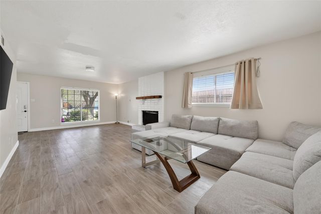 7514 Summer Glen Lane, Houston, TX 77072