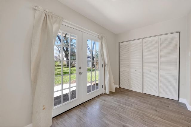 7514 Summer Glen Lane, Houston, TX 77072