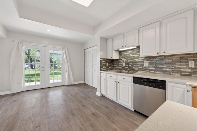 7514 Summer Glen Lane, Houston, TX 77072