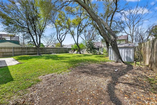 7514 Summer Glen Lane, Houston, TX 77072