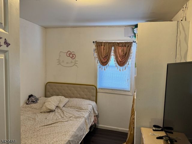 65 Stone St, Newark City, NJ 07104