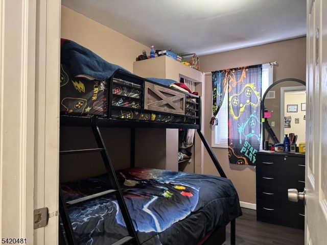 65 Stone St, Newark City, NJ 07104