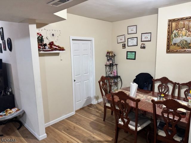 65 Stone St, Newark City, NJ 07104