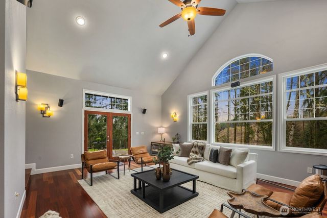 27511 178th Street E, Carbonado, WA 98323