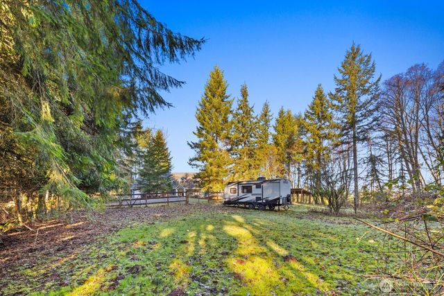 27511 178th Street E, Carbonado, WA 98323