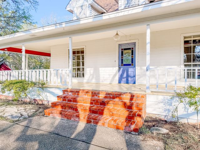 3717 NW County Road 0016, Corsicana, TX 75110