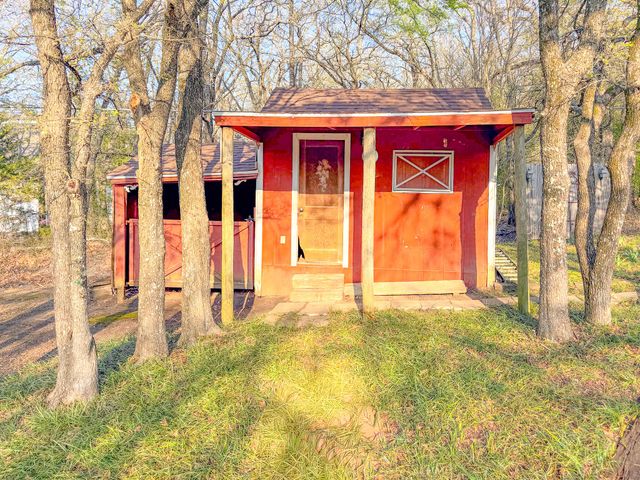 3717 NW County Road 0016, Corsicana, TX 75110