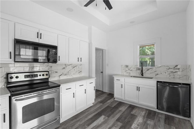627 Sumner Avenue, Kansas City, KS 66101