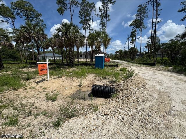 3765 16th AVE SE, Naples, FL 34117