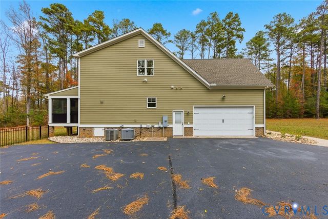 11499 Jack Ln, Rockville, VA 23146