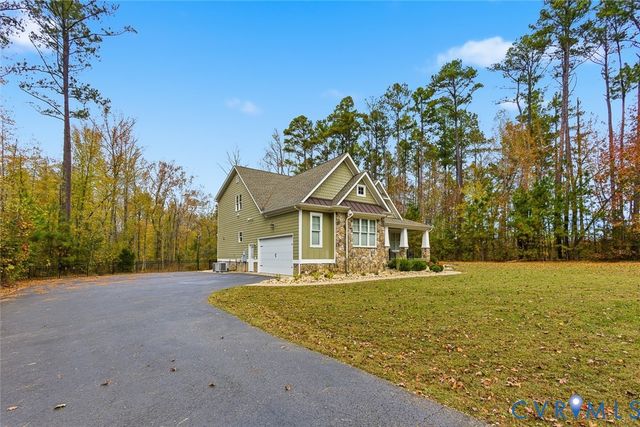 11499 Jack Ln, Rockville, VA 23146