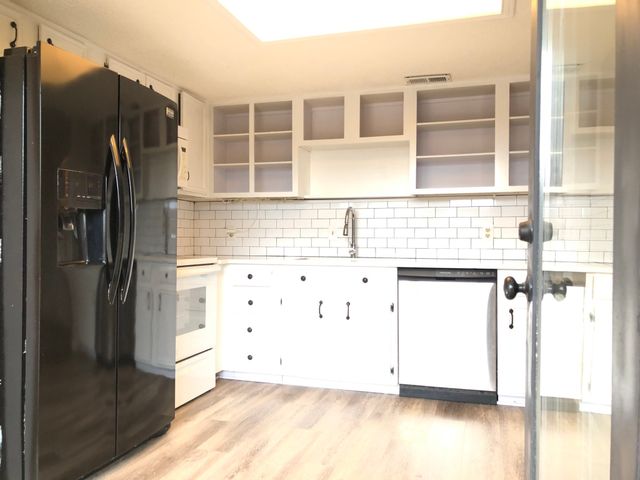 513 Towne House Lane, Richardson, TX 75081