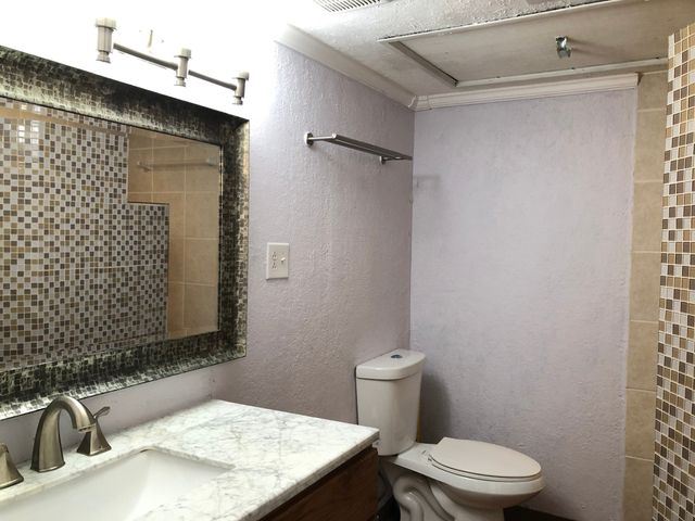 513 Towne House Lane, Richardson, TX 75081