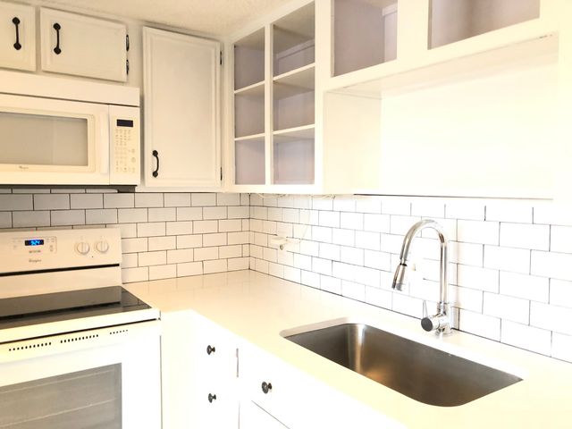 513 Towne House Lane, Richardson, TX 75081