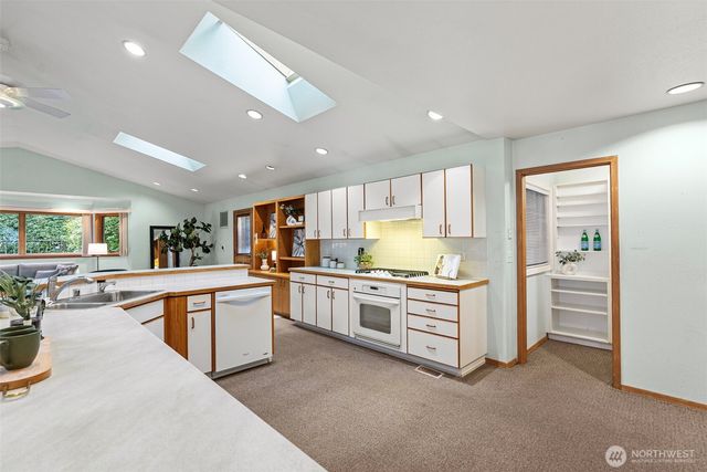 12720 Ave Dubois SW, Lakewood, WA 98498